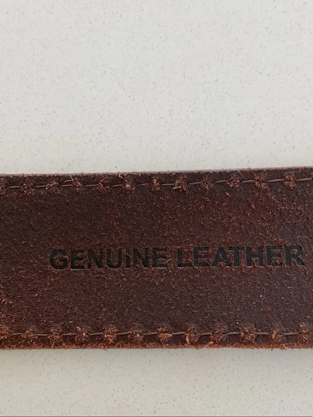 Levi's Men's Embossed Logo Loop Casual Leather Belt  11LV020154